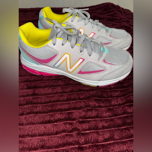 New Balance Rainbow Gray - Picture 2 of 9